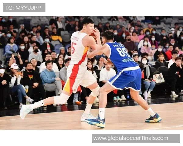 亚锦赛中国男篮对决韩国周琦能否带领球队再创辉煌